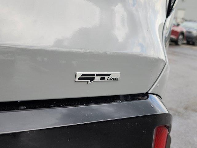 new 2026 Kia EV9 car, priced at $65,815