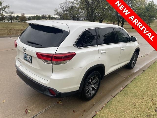 used 2019 Toyota Highlander car, priced at $24,500