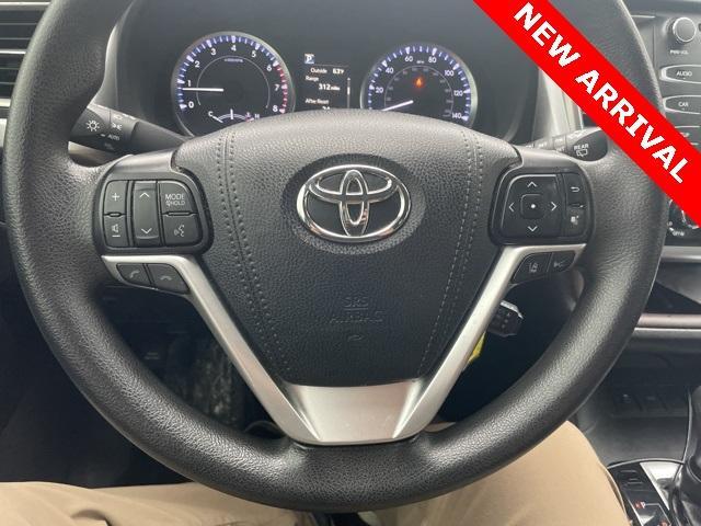 used 2019 Toyota Highlander car, priced at $24,500