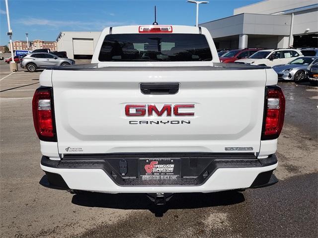 new 2024 GMC Canyon car, priced at $36,825