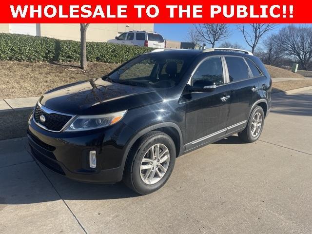 used 2015 Kia Sorento car, priced at $5,000