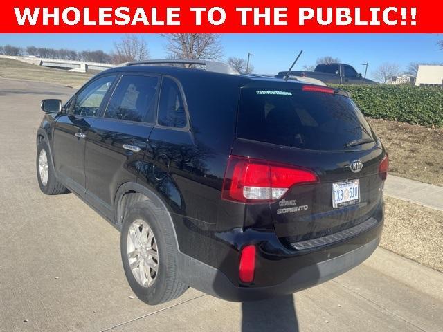 used 2015 Kia Sorento car, priced at $5,000