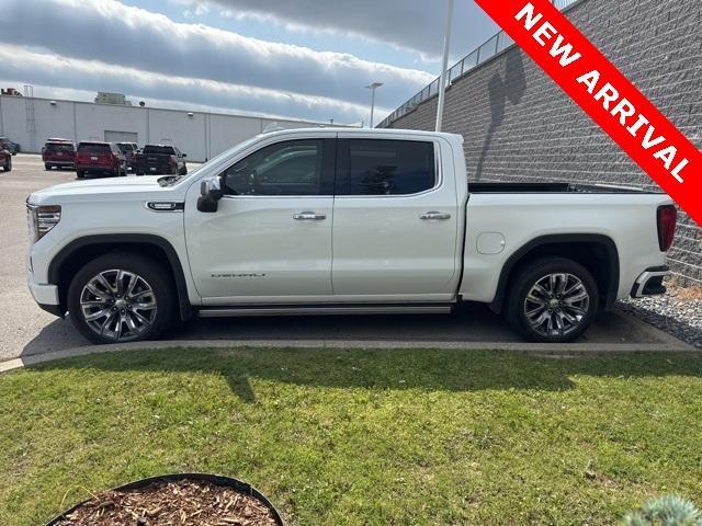 used 2023 GMC Sierra 1500 car, priced at $52,000
