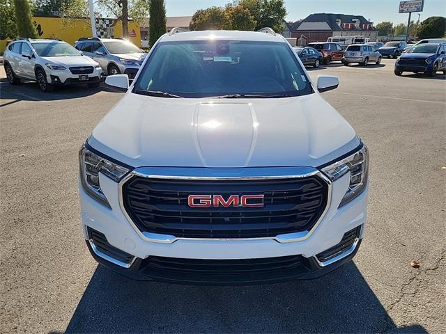 new 2024 GMC Terrain car, priced at $24,715