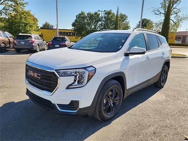 new 2024 GMC Terrain car, priced at $24,715