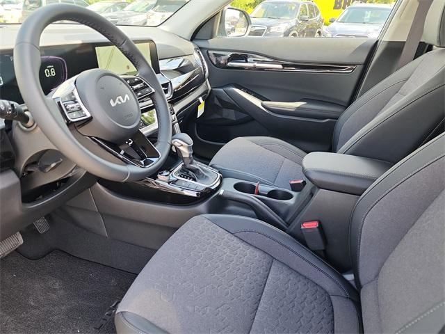 new 2025 Kia Seltos car, priced at $27,237