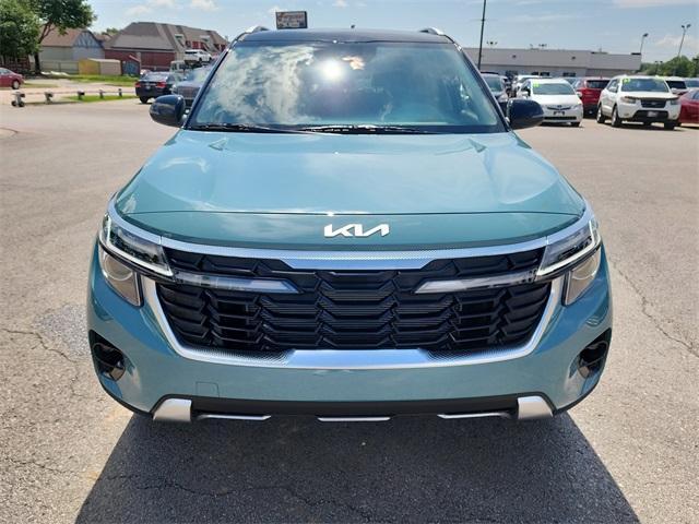new 2025 Kia Seltos car, priced at $27,237