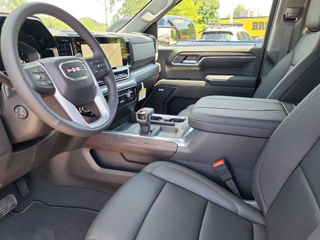 new 2025 GMC Sierra 1500 car, priced at $55,175