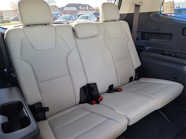 new 2025 Kia Telluride car, priced at $39,734