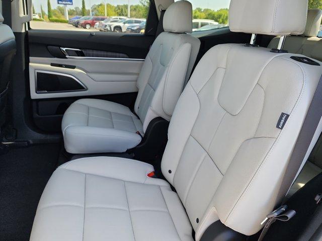 new 2025 Kia Telluride car, priced at $44,747
