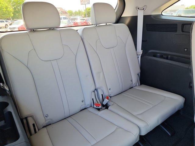 new 2025 Kia Sorento car, priced at $39,553