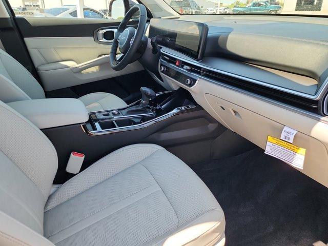 new 2025 Kia Sorento car, priced at $39,553