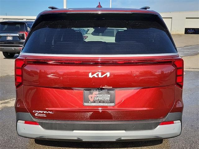 new 2025 Kia Carnival car, priced at $41,610