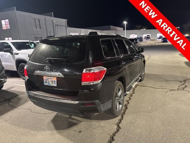 used 2011 Toyota Highlander car, priced at $10,000