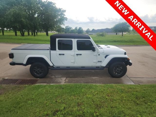 used 2024 Jeep Gladiator car, priced at $37,500