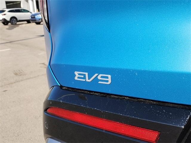 new 2024 Kia EV9 car, priced at $61,920