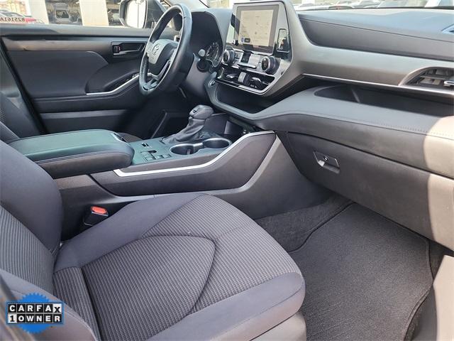 used 2023 Toyota Highlander car, priced at $33,500