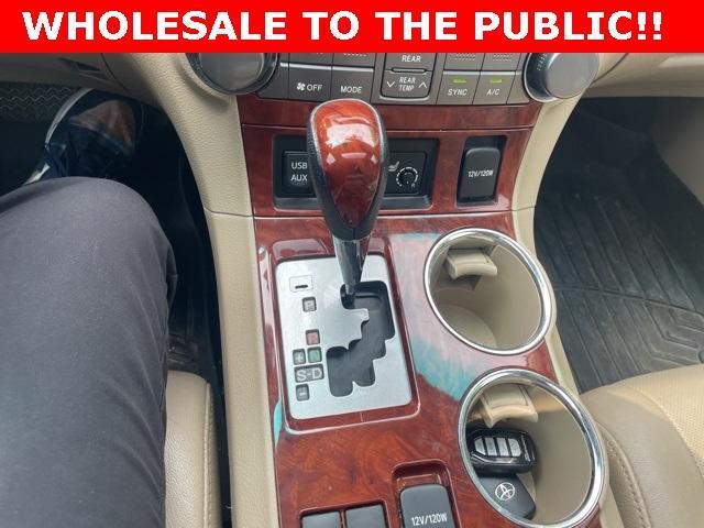 used 2012 Toyota Highlander car, priced at $11,500
