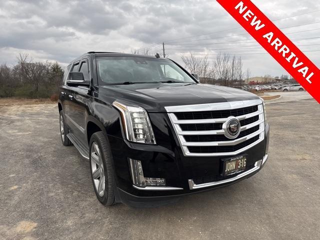 used 2015 Cadillac Escalade car, priced at $21,500