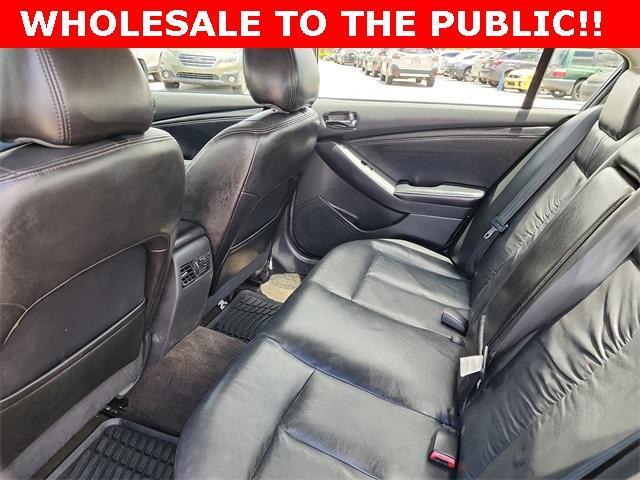 used 2009 Nissan Altima car, priced at $5,000
