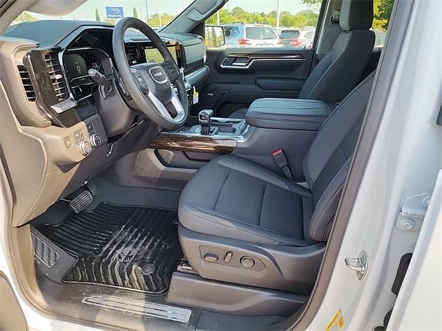 new 2025 GMC Sierra 1500 car, priced at $58,940