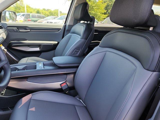 new 2026 Kia EV9 car, priced at $41,290