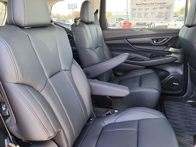 new 2025 Subaru Ascent car, priced at $52,016