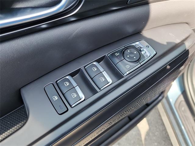new 2026 Kia Carnival car, priced at $47,020