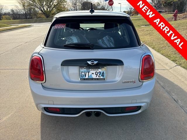 used 2015 MINI Hardtop car, priced at $14,000