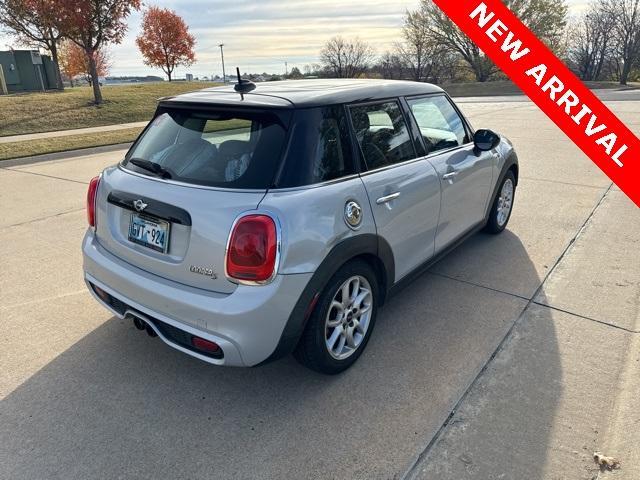 used 2015 MINI Hardtop car, priced at $14,000