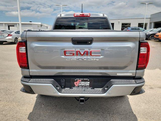 new 2025 GMC Canyon car, priced at $39,915