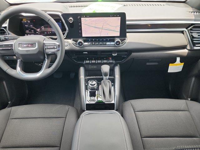 new 2025 GMC Canyon car, priced at $39,915