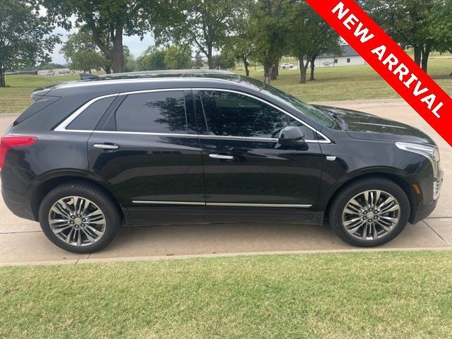 used 2017 Cadillac XT5 car, priced at $17,500