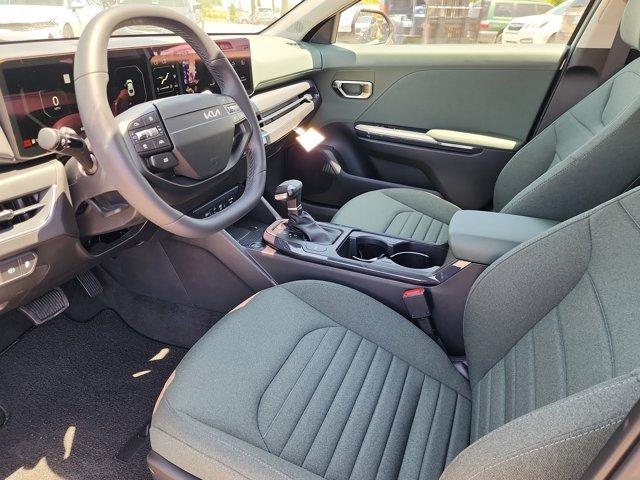 new 2025 Kia K4 car, priced at $23,282