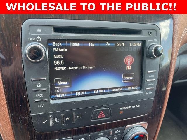 used 2015 Chevrolet Traverse car, priced at $6,000