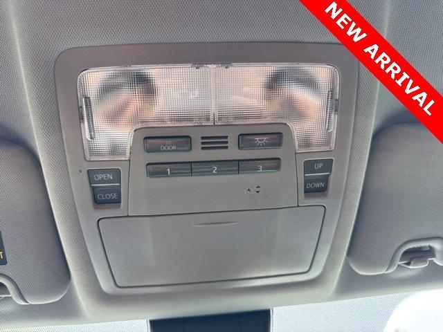 used 2019 Toyota Highlander car, priced at $26,500