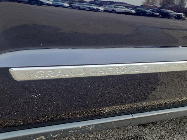 used 2011 Jeep Grand Cherokee car, priced at $7,500