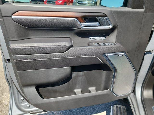 new 2025 GMC Sierra 1500 car, priced at $68,050