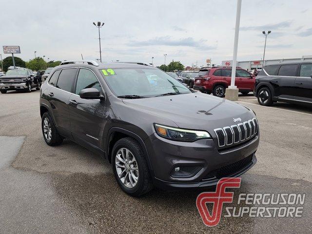 used 2019 Jeep Cherokee car, priced at $11,000