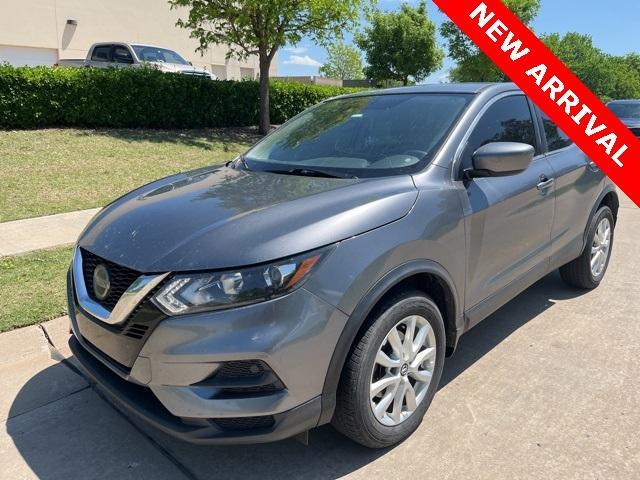 used 2020 Nissan Rogue Sport car, priced at $15,000