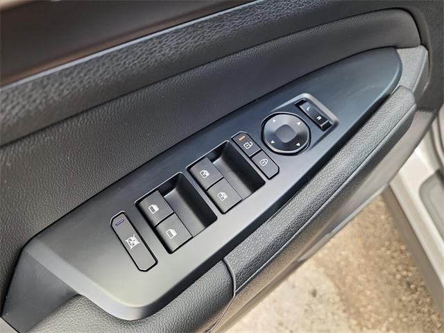 new 2026 Kia Sportage car, priced at $31,382