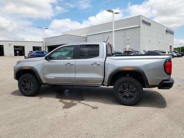 new 2025 GMC Canyon car, priced at $39,915
