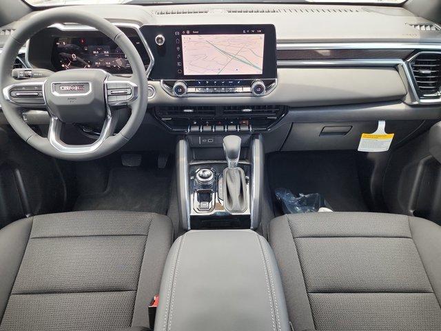 new 2025 GMC Canyon car, priced at $39,915