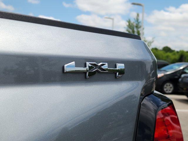 new 2025 GMC Canyon car, priced at $39,915