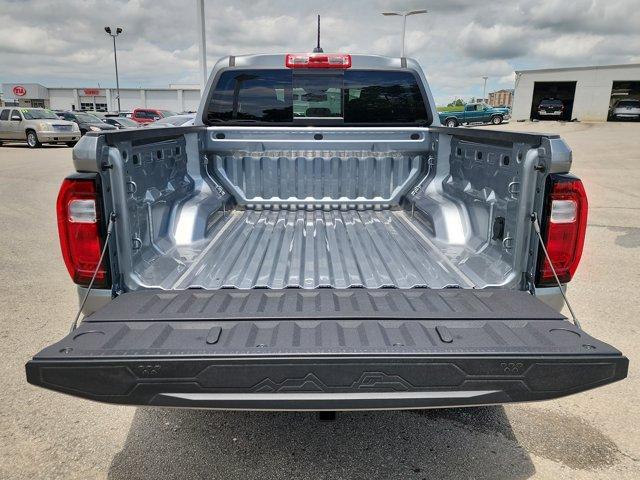 new 2025 GMC Canyon car, priced at $39,915