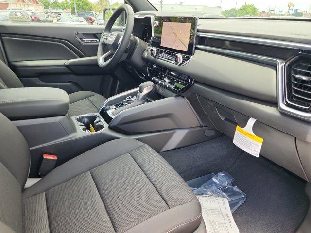 new 2025 GMC Canyon car, priced at $39,915