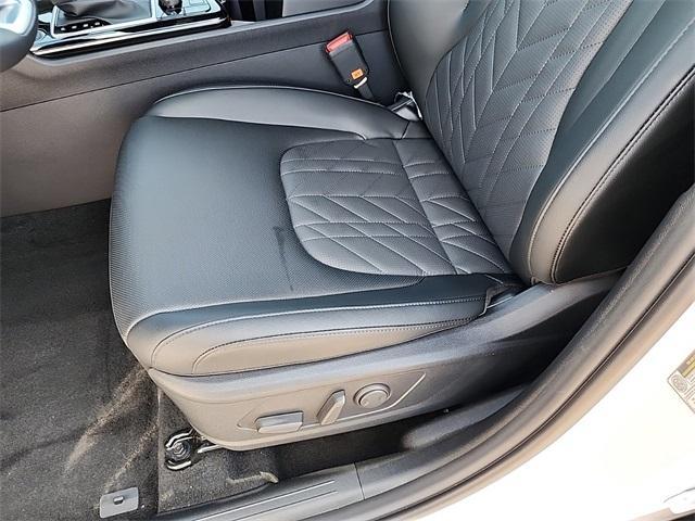 new 2024 Kia Sportage car, priced at $32,595