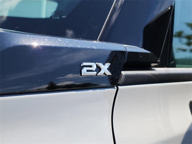 new 2025 GMC HUMMER EV SUV car, priced at $89,710