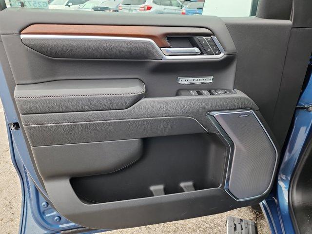 new 2025 GMC Sierra 1500 car, priced at $68,250