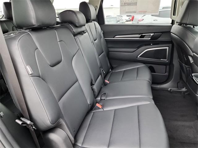 new 2025 Kia Telluride car, priced at $36,336